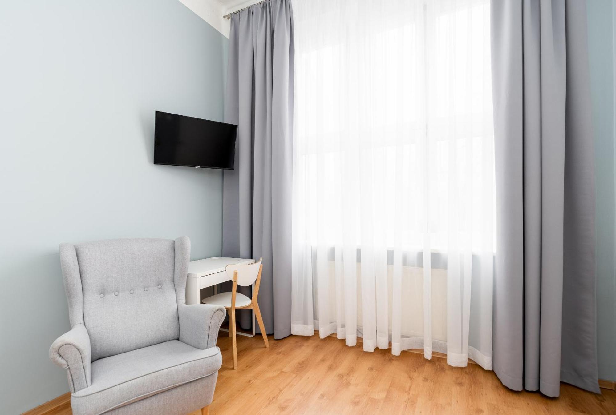 Wawel Apartments - Riverside Castle - Krakow — Photos 1